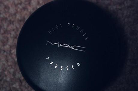 Estee Lauder DW and MAC Blot Powder REVIEW