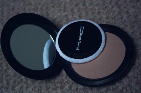 Estee Lauder DW and MAC Blot Powder REVIEW