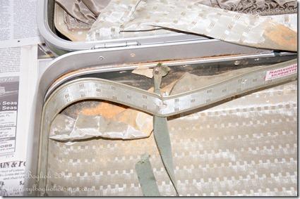 Cheryl_Boglioli_DIY_Krylon_vintagesuitcase-0050 Cheryl_Boglioli_DIY_Krylon_vintagesuitcase-0050