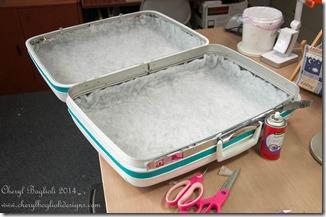 Cheryl_Boglioli_DIY_Krylon_vintagesuitcase-0053