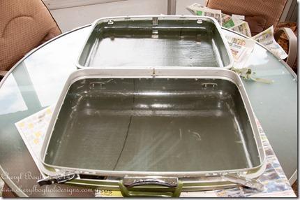 Cheryl_Boglioli_DIY_Krylon_vintagesuitcase-0062 Cheryl_Boglioli_DIY_Krylon_vintagesuitcase-0062