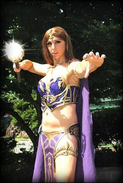 Jerikandra Cosplay as Queen Antonia Bayle of Everquest 2 (Photo by Starlight Photography/Cosplay)