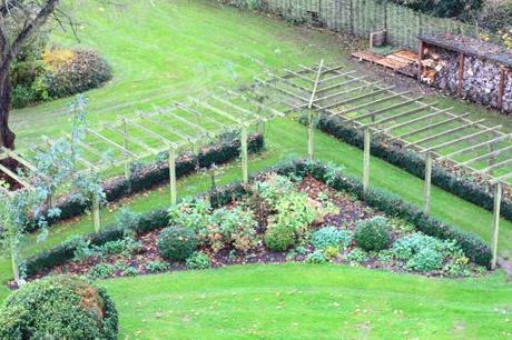 Garden-Topiary