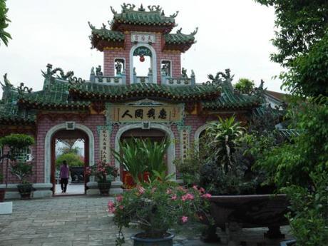 昼下がり,熱暑のホイアン, / Hoi An, daytime, in scorching heat P9130163
