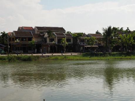 昼下がり,熱暑のホイアン, / Hoi An, daytime, in scorching heat P9130068