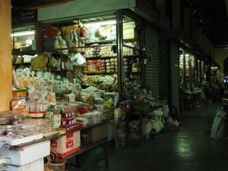 昼下がり,熱暑のホイアン, / Hoi An, daytime, in scorching heat P9130173