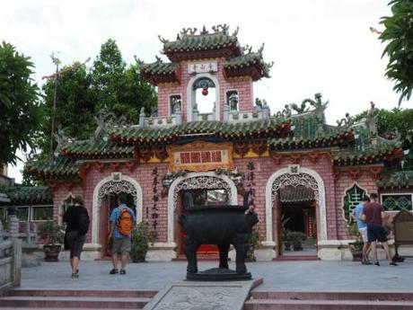 昼下がり,熱暑のホイアン, / Hoi An, daytime, in scorching heat P9130149