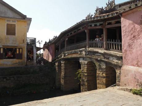 昼下がり,熱暑のホイアン, / Hoi An, daytime, in scorching heat P9130066