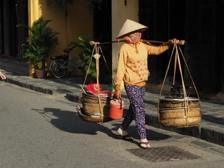 昼下がり,熱暑のホイアン, / Hoi An, daytime, in scorching heat P9130112