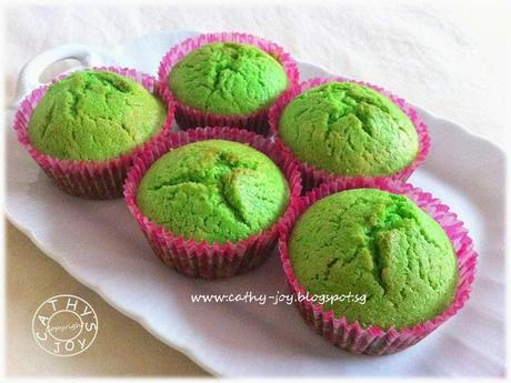 Pandan Butter Cake