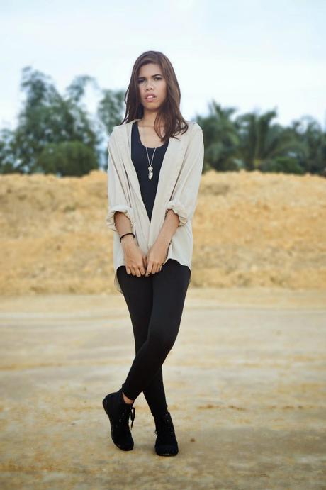 Skinny Skintoned