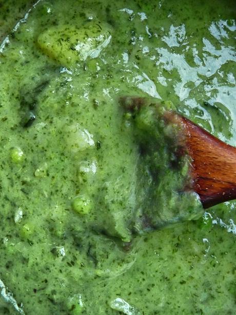 Potato, spinach, pea and basil soup - a tasty vegan feast
