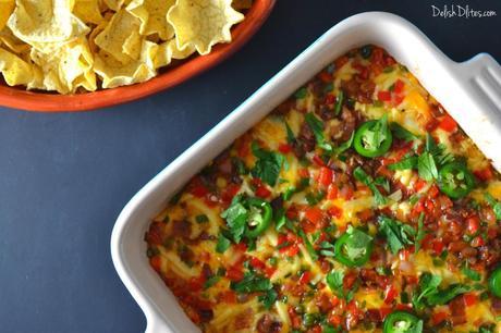 Bacon & Smoked Gouda Queso Fundido | Delish D'Lites