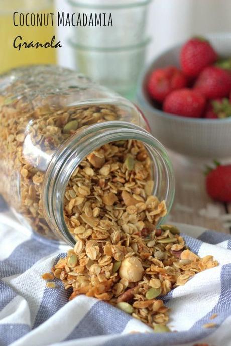 Coconut Macadamia Granola