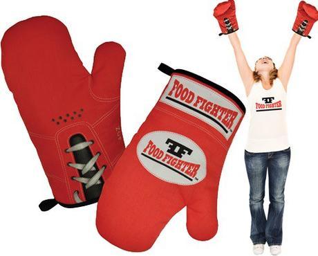 Top 10 Amazing and Unusual Oven Gloves