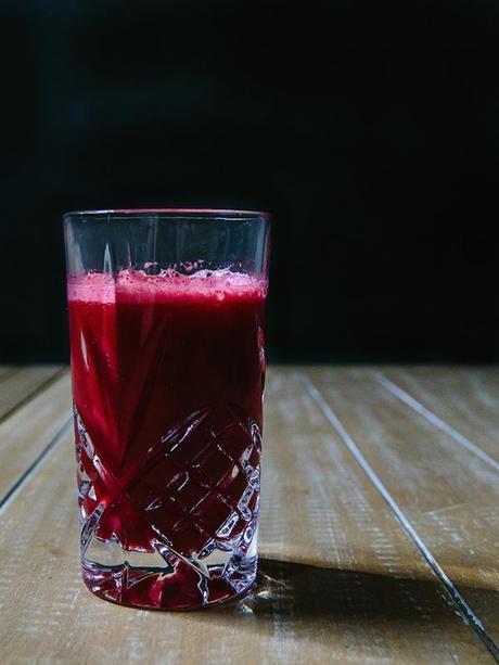red_juice_beets_carrots_pineapple_6