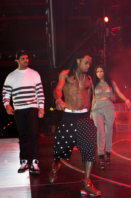 Lil Wayne Plans To Take Nicki & Drake Off Of Cash Money