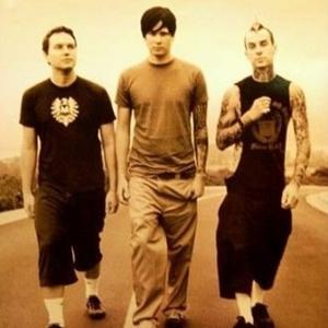 Tom-DeLonge-explains-Blink-182-soap-opera