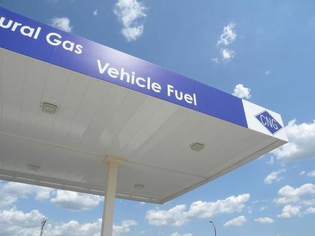 Pros and Cons of Natural Gas Natural-gas-cons