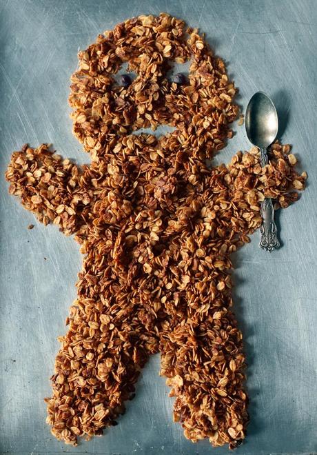 With-The-Grains-Gingerbread-Granola-01