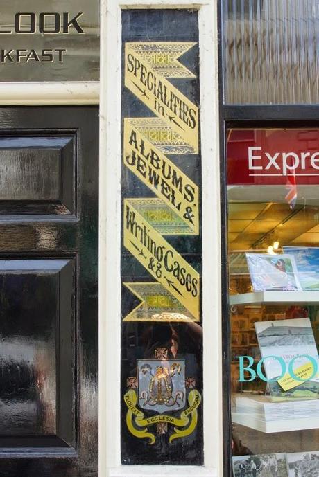 Ghost signs (114): Victorian correspondence