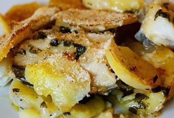 Baked Cod with Potatoes – Baccala’ Al Forno (Cooking with Mom) - Paperblog