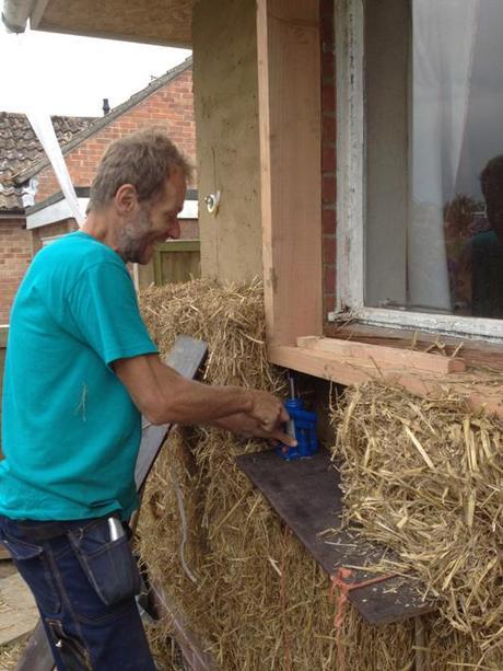 How to wrap a house in strawbales