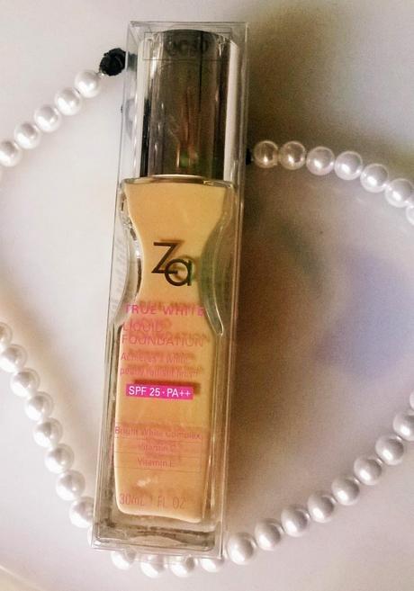 Za True White Plus Liquid Foundation Review, Price, Application