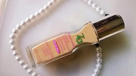 Za True White Plus Liquid Foundation Review, Price, Application