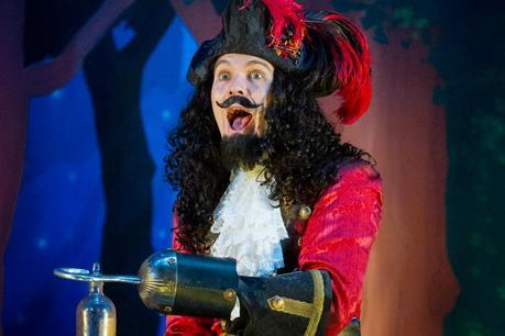 Peter Pan Goes Wrong!