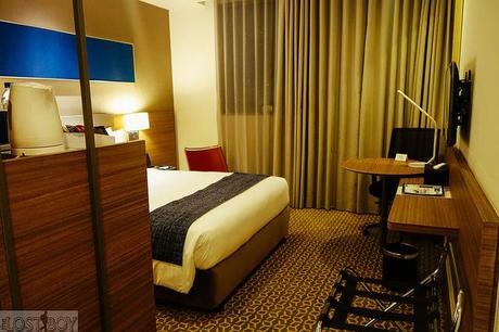 Holiday Inn Express Bangkok Sathorn: A Hip, Affordable Hotel