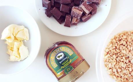 Baking Recipe | Mars Bar Crunch Squares Baking Recipe | Mars Bar Crunch Squares