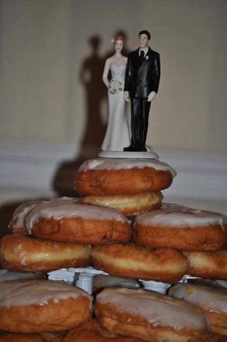 Wedding doughnut cake