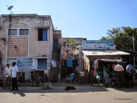 slum kids may get free ride to School ~ wonder which part of State !!