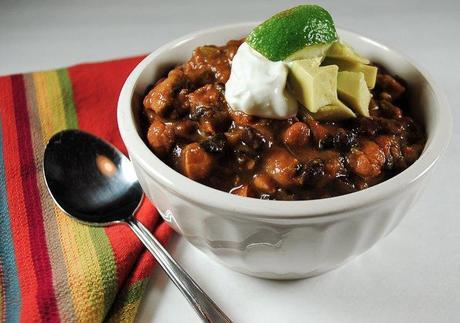 Slow Cooker Chicken Chili for a Crowd