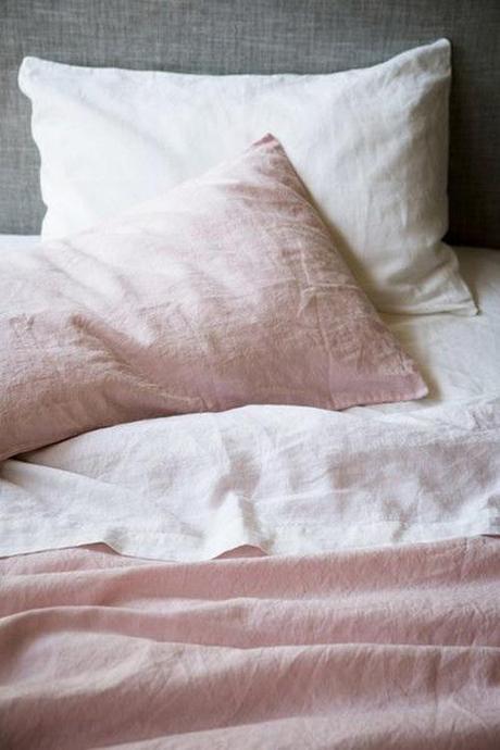 dusty-rose-and-gray-bedding