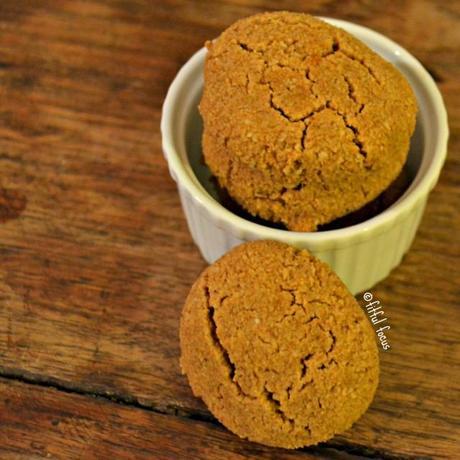 Paleo Pumpkin Spice Cookie via Fitful Focus #paleo #glutenfree #pumpkin #cookies #recipe