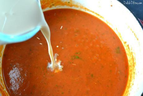 Creamy Tomato Basil Soup | Delish D'Lites