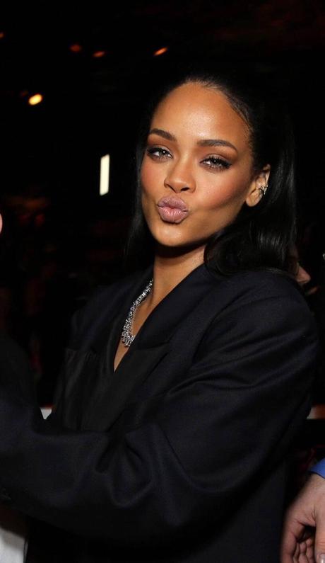 RIHANNA ARRIVING AT UNIVERSAL MUSIC GROUP GRAMMY AFTERPARTY