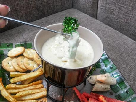 Cheese Fondue Desi Style with Pao Bhaji Masala - Get set for Valentine's Day