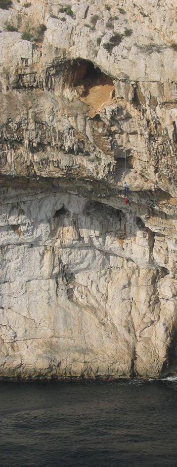 cliff of cap de morgiou