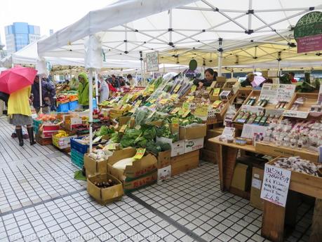 OSAKA/ TOKYO AUTUMN ITINERARY 2014: DAY 9: Tokyo: Midori Sushi, Aoyama- healthy, fresh food in Japan & a Farmer's Market!
