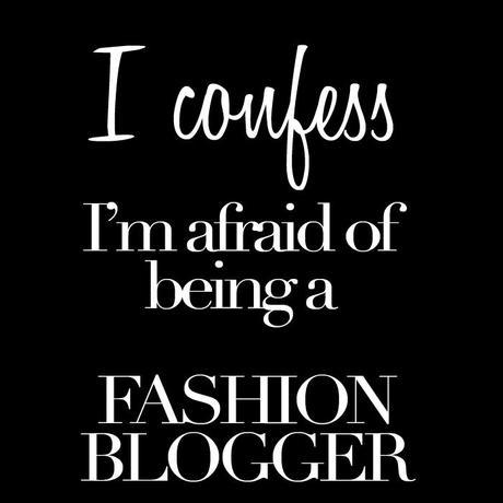 fashion blogger, #fblogger, #fashionblogger, blogger di moda, don't want to be a fashion blogger, afraid of being a blogger, afraid of being a fashion blogger, embarrassed about blogging,  fashion and travel blog, travel and fashion blog, fashion and travel blogger, travel and fashion blogger, lifestyle blogger, lifestyle fashion and travel blog, travel and fashion in italy blog, lifestyle in italy blog, italy blog, mom life in italy blog, fashion blog in italy, english blogger in italy, expat fashion blog, expat travel blogger, travel for fashion, fashion for travel, travel and fashion 