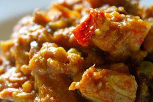 slow cooker curry chicken