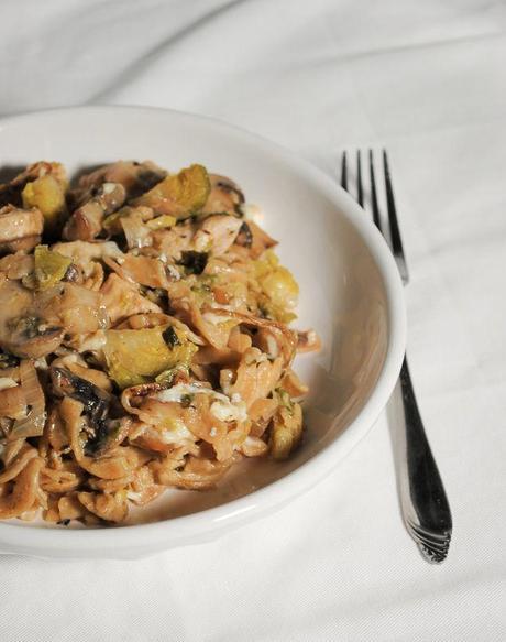 Skillet Pasta with Chicken, Mushrooms and Brussels Sprouts