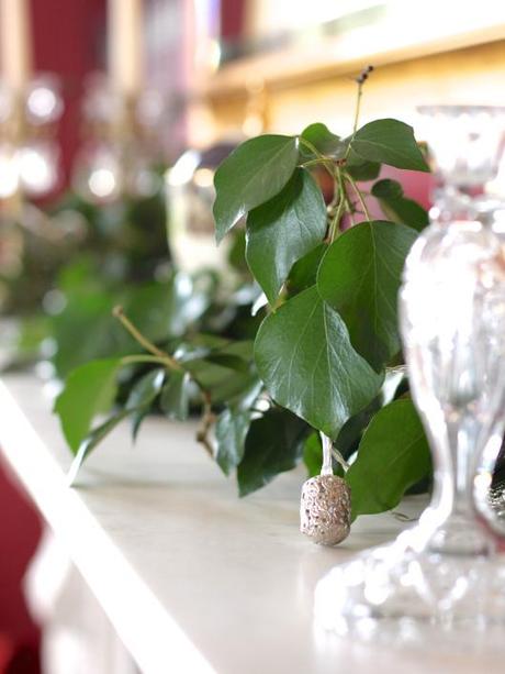 Ivy-On-A-Mantle