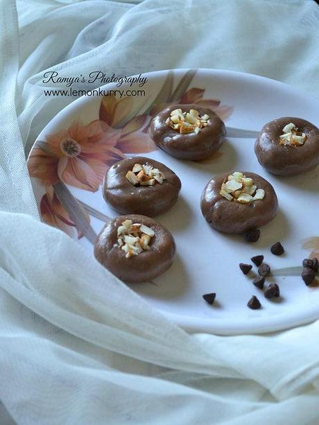 chocolate peda - instant chocolate peda recipe- using condensed milk