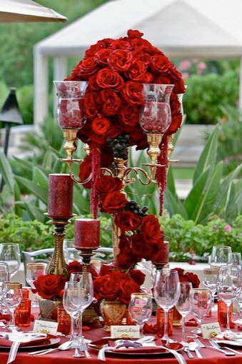 Rich, Deep Colors are a Wedding Trend