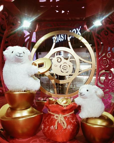 Daisybutter - Hong Kong Lifestyle and Fashion Blog: Year of the Sheep, Langham Place Hong Kong