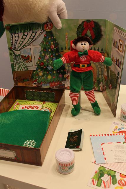 Toy Fair 2015- Elf Magic